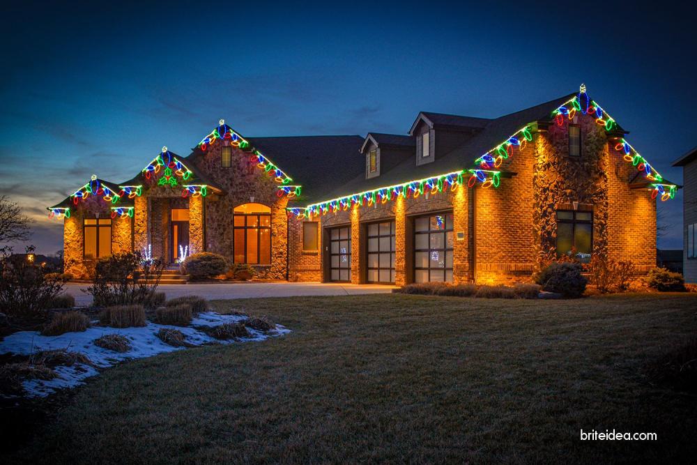 Home with LED Christmas Lights in Des Moines, IA, from Brite Ideas Decorating