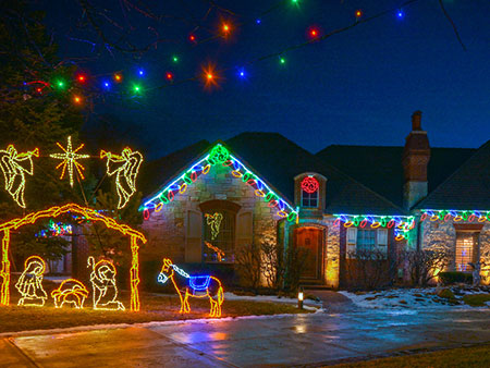 front of a home decorated with LED Christmas Lights in Fort Dodge, Iowa