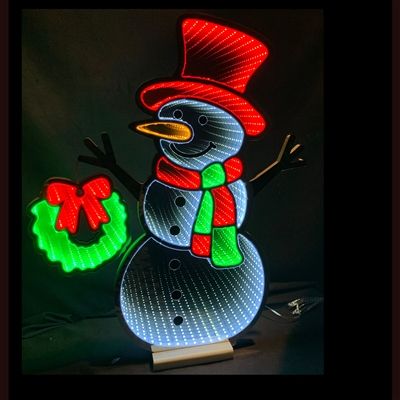Infinity Snowman with Wreath 23.5